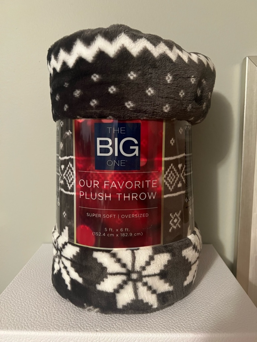 5x6 FT Gray/White Throw Blanket